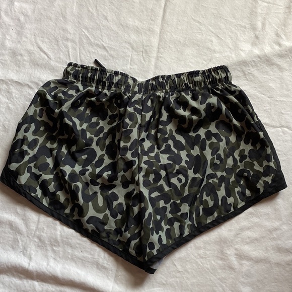 PINK By Victoria’s Secret Workout Bundle - Picture 6 of 7